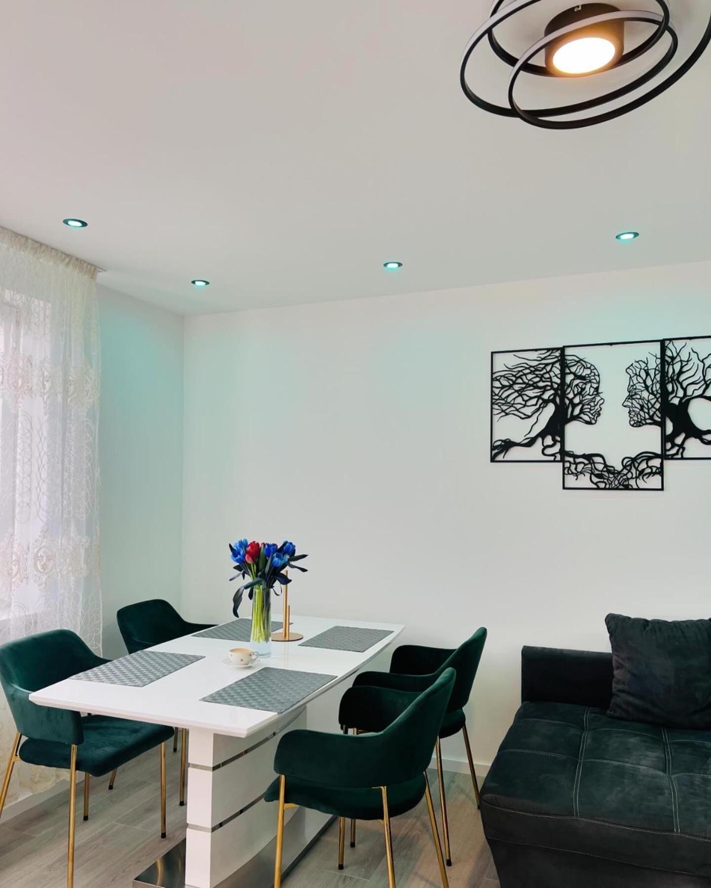Ferienhaus Doina Gehlberg Bagian luar foto